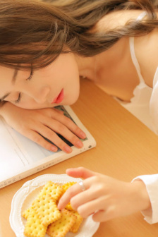明星专题：瓦莱里娅·露可安诺娃